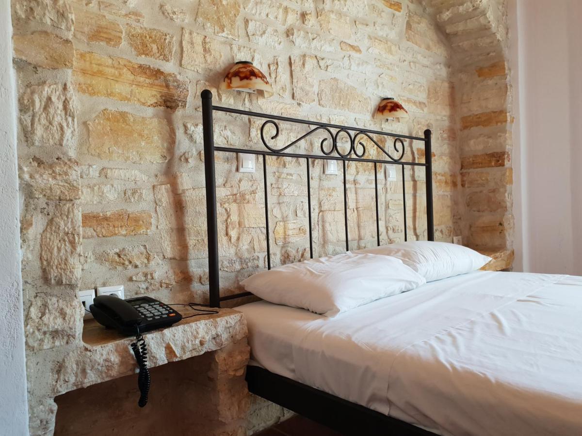 Captain'S Rocks Hotel Хриси Акти Екстериор снимка